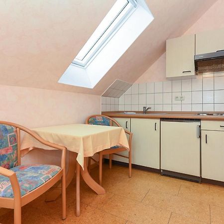 Hotel-Pension Altes Siel Bensersiel Exteriör bild